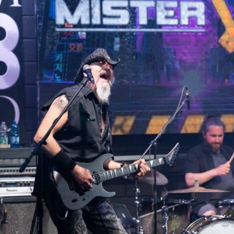 https://www.misterxband.com/wp-content/uploads/2025/03/mxb-smood-1.jpeg